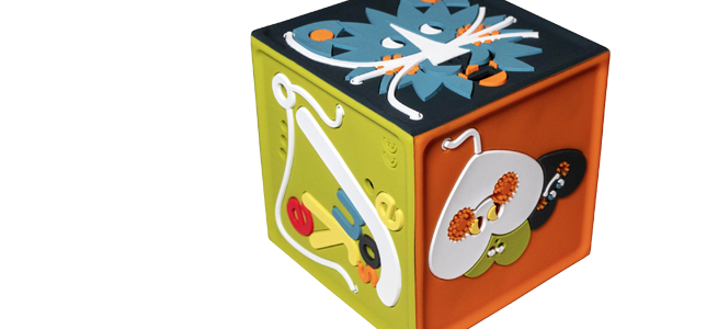 Boîte à histoire et conteuse d'histoire