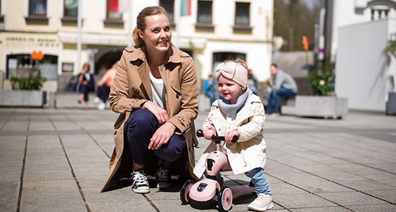 Porteur, trotteur, bascule et chariot de marche