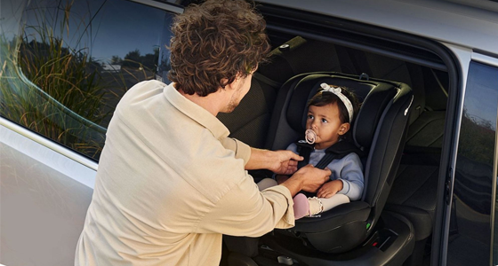 Sièges auto évolutifs dès la naissance (0–10 ans)